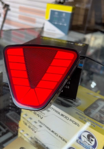 Tercer Stop con Luces LED para Autos en Bogotá