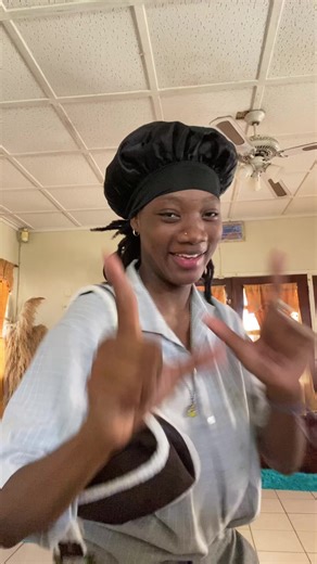 A poku dja littttttt🔥🔥🥳💯#creatorsearchinsightsview #surnametiktokers🇸🇷 #fyp #viraltiktok #djolow