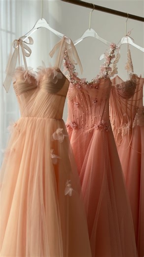 Peachy perfection ✨ #teutamatoshi #houtecouture #explorepage #foryoupage #viralgown #spring #xyzbca #fashiondesign #viral #fyp #viraldress #dresses #gown #foryou #fyp