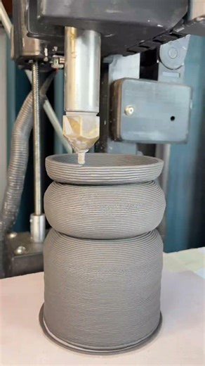 3D Printing Clay is Oddly Satisfying 🏺🌀