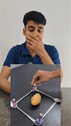 Battery Bulb And Spoon Experiment 😱🤯 #science #shortvideo #experiment