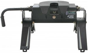 2015 Ford F-450 Super Duty Curt E16 5th Wheel Hitch for Ford and Chevy/GMC Towing Prep Package - Sli