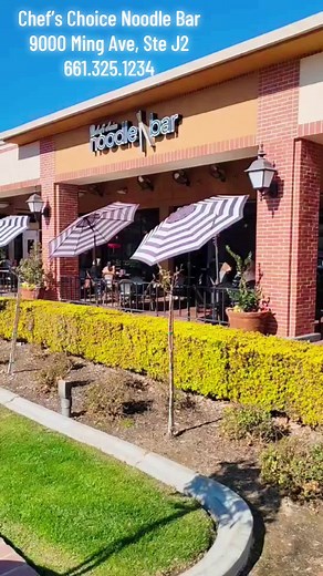 Experience Delicious Thai Food at Chef’s Choice Noodle Bar