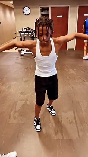 cj so cool and Leon at the gym !💜 #gym #cjsocool