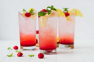 Sparkling Raspberry Lemonade