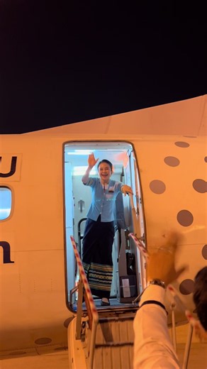 Yangon Myanmar flight — warm welcome from airline crew (DMK→RGN)