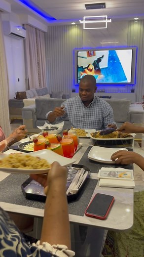 61K views · 701 reactions | Our food taste is going on another level Oga yace muyi inviting couple from another state and sponsor their trip to Abuja for a full weekend to increase their family bond ❤️ transportation, accommodation and of course food is all included. Who will be the lucky winner   @namenj  @unlock_arewa | Chef Unlock | Facebook