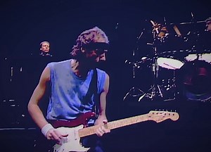 Mark Knopfler Guitar Solo at Wembley Stadium 1985