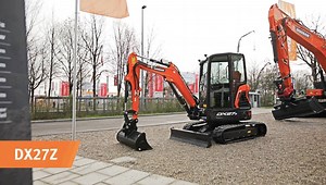 Don't let the size fool you! The Doosan DX27z and DX35z mini excavators come packed with a great range of applications, Stage V emission requirements, high digging force, excellent stability, and more! Meet us at stand FM.5/517 next to Hall C5! Learn more: https://bit.ly/2H60D9l #doosanbauma | Develon Europe