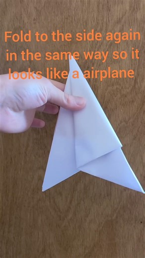 How to make a paper claw!