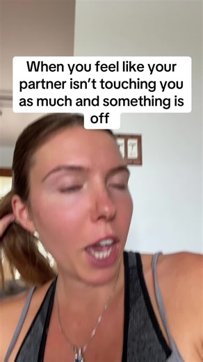 Touching the waist, bum, shoulders, thighs, etc | Couples TikTok