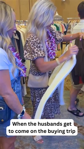 𝕆𝕌ℝ 𝕝𝕒𝕤𝕥 𝕋𝕎𝕆 𝔻𝔸𝕐𝕊 𝕧𝕤. 𝕥𝕙𝕖 𝔹𝕆𝕐𝕊’ 𝕝𝕒𝕤𝕥 𝕋𝕎𝕆 𝔻𝔸𝕐𝕊 🛍️ ⛳️ Let’s face it, we don’t think they would have been that much help! 😜 It is so fun for them to see what we really do at market…a whole new appreciation! The goods have already begun to SHIP! Stay tuned for the BEST fall/spring you’ve EVER SEEN 🍂 💐 | The 308 Boutique • www.the308boutique.com