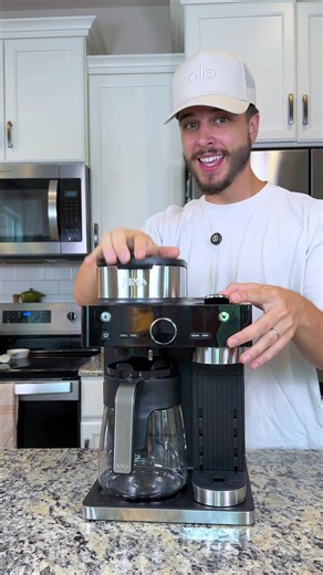 Ninja Coffee Maker Review: Stop Spending $10 Lattes