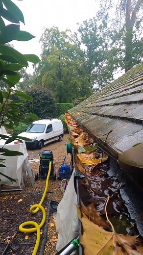 8.3K views · 51 reactions | Clearing the blocked gutters on the garage using the PHANTOM from @guttervacuumsystems . Work smarter not harder  #worksmarternotharder #gutterclear #blockedgutters #leaves #rainydays #exteriorcleaning #energyclearing #unblocking #satisfyingvideo #musiclover #cleaninghacks #garage #cargarage #vintagegarage #guttervac #vaccumtherapy #cleaningtherapy | Chris's Window Cleaning | Facebook