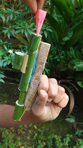 handmade bamboo toy gun #bambooart #shorts #toyguns #viralshorts #diy #bamboogun #foryou #trending