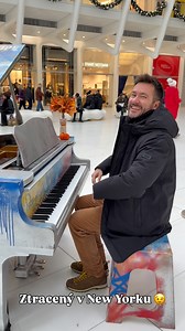 31K reactions · 643 comments | Potkal jsem v New Yorku v metru piano!  Tak jsem trochu potrénoval na tu Letenskou pláň  Mimochodem ta barva je skvělá ne ?  | Marek Ztracený | Facebook