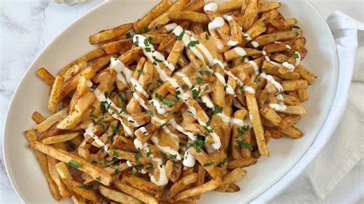 How To Turn Frozen Fries Into Wingstop-Style Voodoo Fries At Home