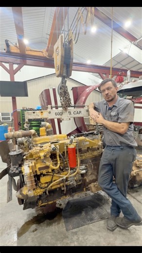 3406 removal! #Repair #rebuild #caterpillar #peterbilt #mechanic #dieselmechanic | Blevins Diesel
