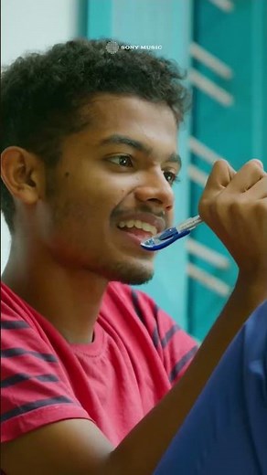 Jaathikkathottam ❤️ | Thanneer Mathan Dinangal | Anaswara Rajan | Vineeth Sreenivasan