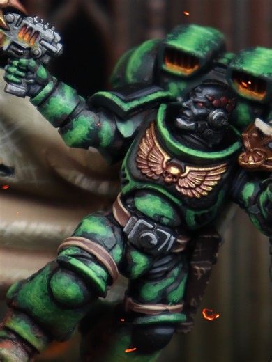 How to Paint Textured Cloaks on Miniatures