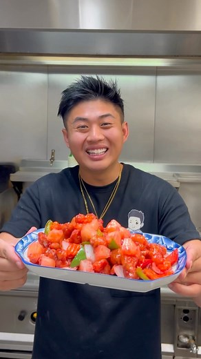 Exactly like takeout Sweet and Sour Pork! This recipe is from my restaurant and simplified so you can make it at home. #sweetandsourpork #wok #chinesefood #streetfood #asian #asia #wokburner #chef #yumcha #cantonese #foodporn #quickrecipes #dinner #foodphotography #tiktokrecipes #asian #lunch #yum #foodies #foodlover #foodphotography #leftovers #chinesecuisine #malaysianfood #singapore #hawker #hongkongfood | DIMSIMLIM