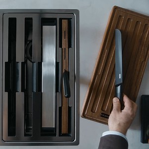 True well-living starts with the right space, and our Box Centre is a true reflection of this belief. It's more than just an added solutions to your kitchen – it's the right partner for every cooking recipe.​ It transforms your space, letting you truly well-live it:​ ✅ Thanks to the accessories in the compartment bowl, you'll always have what you need when you need it.​ ✅ Crafted with natural wood and stainless steel, our accessories are not only durable but eco-friendly 🌿✨​ ✅ A strategically p