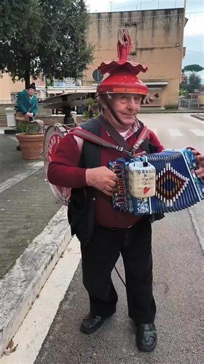 Video di Rochus (@sir.rochus) con audio originale - Rochus