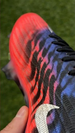 I think this is the best Superfly 11 colorway so far!