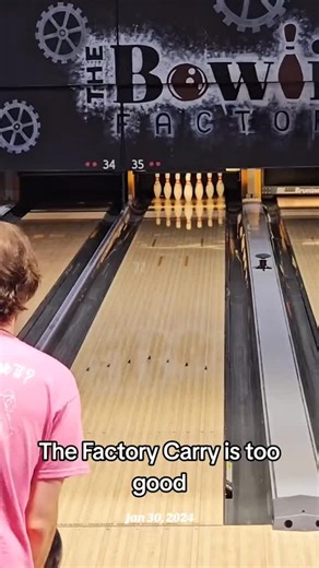 Mastering Two-Handed Bowling Techniques for Success