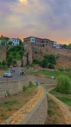 🕊️🕊️🕊️ on Instagram: "Welat ☀️"