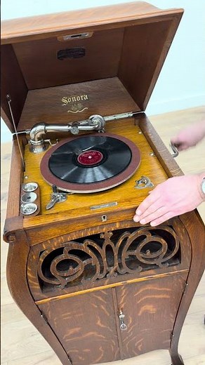 Sonora Antique Oak Bombe Baby Grand Record Player Phonograph #harpgallery #antiquefurniture