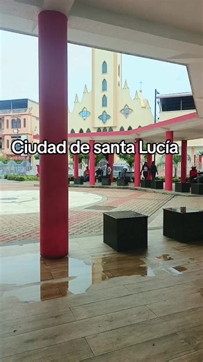 Santa Lucía mi Bello cantón..