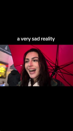 Dolly (@carolinainthecar)’s video of Reality Shows