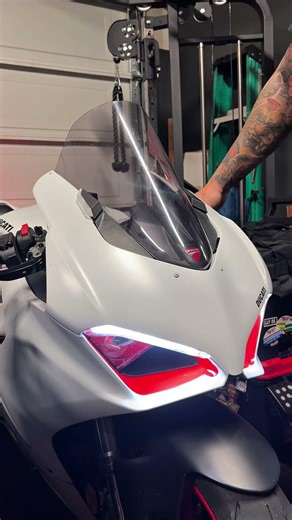 eBay Mirror block off turn signals ade clean 👌🏽 #motorcycles #ducati #panigale