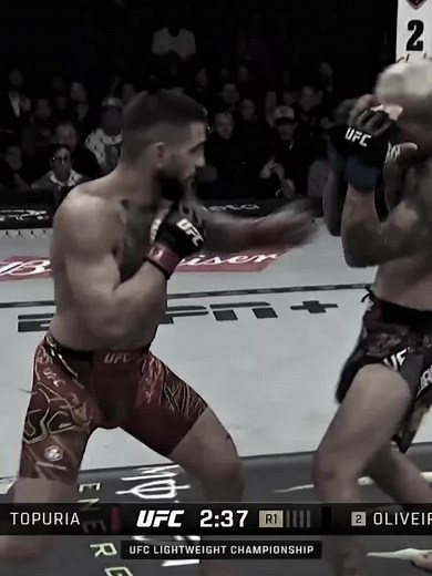 O Leão voltou a rugir! 🦁🇧🇷 #charlesdobronxs #ufc #paramount #mma #dobronx🇧🇷
