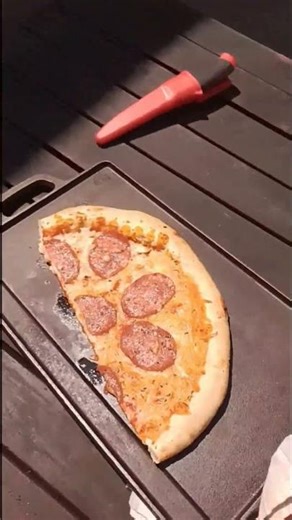 Frozen Pizza In DIY Solar Cooker