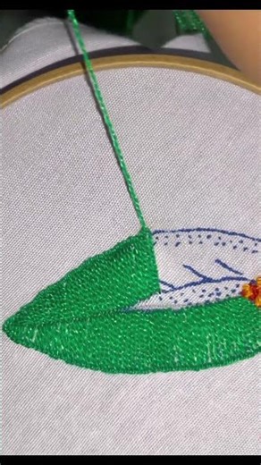 Como bordar una hoja fácil y rápido