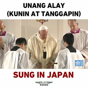 𝐌𝐮𝐬𝐢𝐂𝐚𝐭𝐡𝐨𝐥𝐢𝐜 "Kunin at tanggapin ang alay na ito" Who would have thought that this nostalgic Filipino 🇵🇭 offertory hymn will be sung during a Papal Mass in Japan? 🇯🇵 Let us all listen to the "Unang Alay" sung by the Papal Choir in Tokyo during the Apostolic Visit of Pope Francis on November 25, 2019 during the Holy Mass in the Tokyo Stadium. Music: Unang Alay | Fr. Rey Magnaye 🎥: Vatican Media #MusiCatholic #SaintsOfToday | Saints of Today