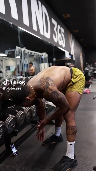 Pluto Case (@plutocase)’s videos with snowfall - Øneheart & reidenshi