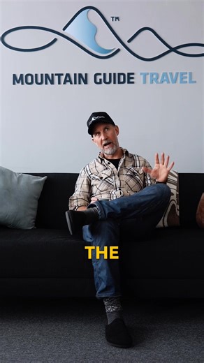 Why ski in Japan? #japanskiing #skiinjapan #japow #hokkaido #shorts | Mountain Guide Travel