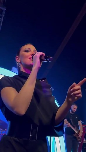 I Sad Me Po Tebi Poznaju - Aleksandra Prijović