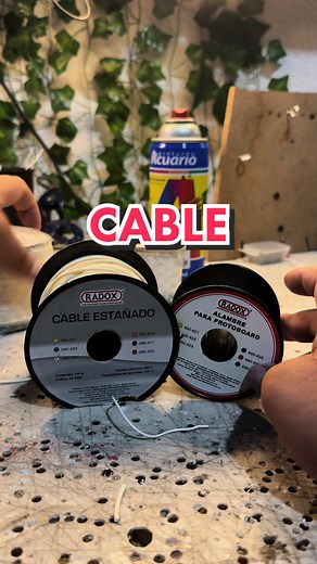 Respuesta a @Alejandro Diaz El mejor CABLE para fabricar letreros neon led 🔥 #letrerosneon #cable #radox #cable #letrerosneonflex #neonflex
