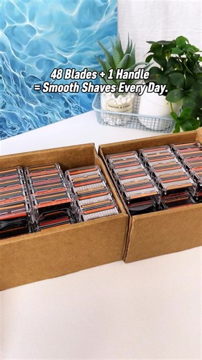 Open the box and everything is ready. A complete shaving set with plenty of blades for long-term use. #MensCare #ShavingLife #RazorSet #DailyGrooming #summervibes☀️