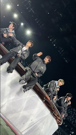 you're my home to stay #EXO #엑소 #weareoneEXO #EXOverse