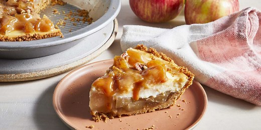 Caramel Apple Cheesecake