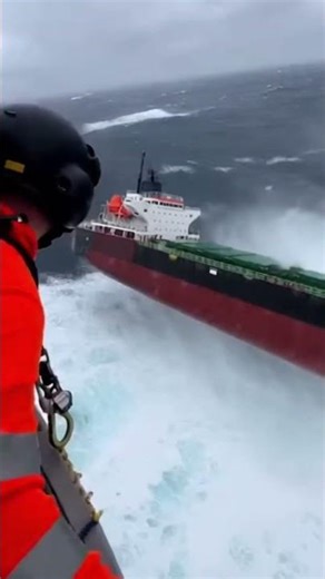 HELI DOOR OFF 4?! Bow VANISHES! 😱 #NorthSea #HeliRescue #CargoSwallow #MonsterWave