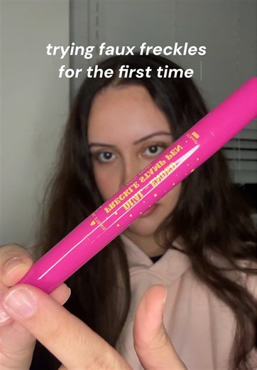 Create Beautiful Faux Freckles with Easy Techniques