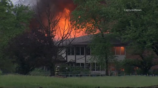 Residents mourn loss of Pheasant Run Resort as firefighters continue battling Saint Charles blaze