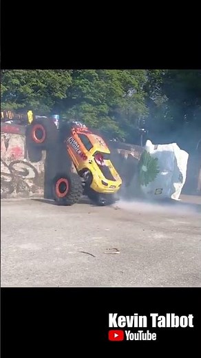 Thunder Tiger Nitro RC Monster Truck 2 speed
