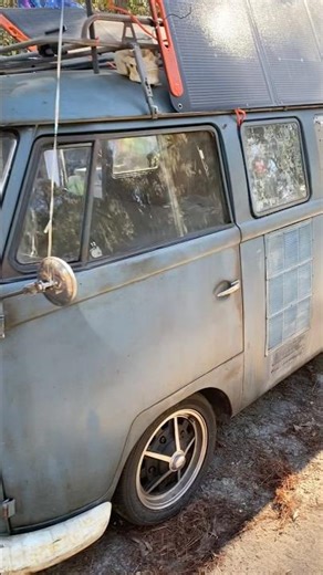 Cool old VW Bus out at Suwannee during Hulaween 2025.